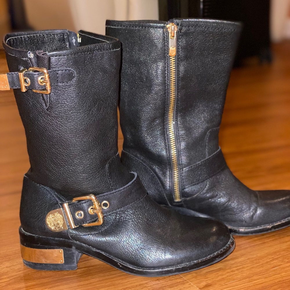 VINCE CUMATO Black Leather boots